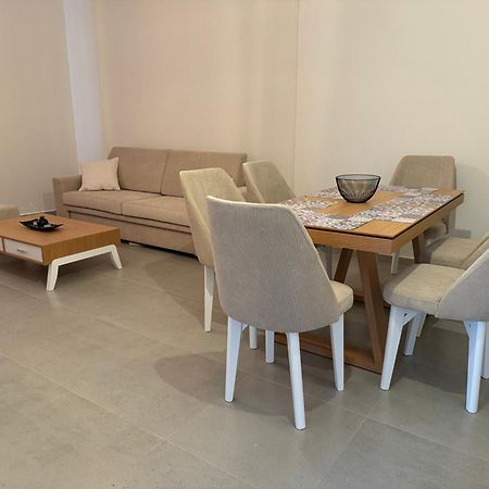 Odore Di Mare Apartments Sarandë エクステリア 写真