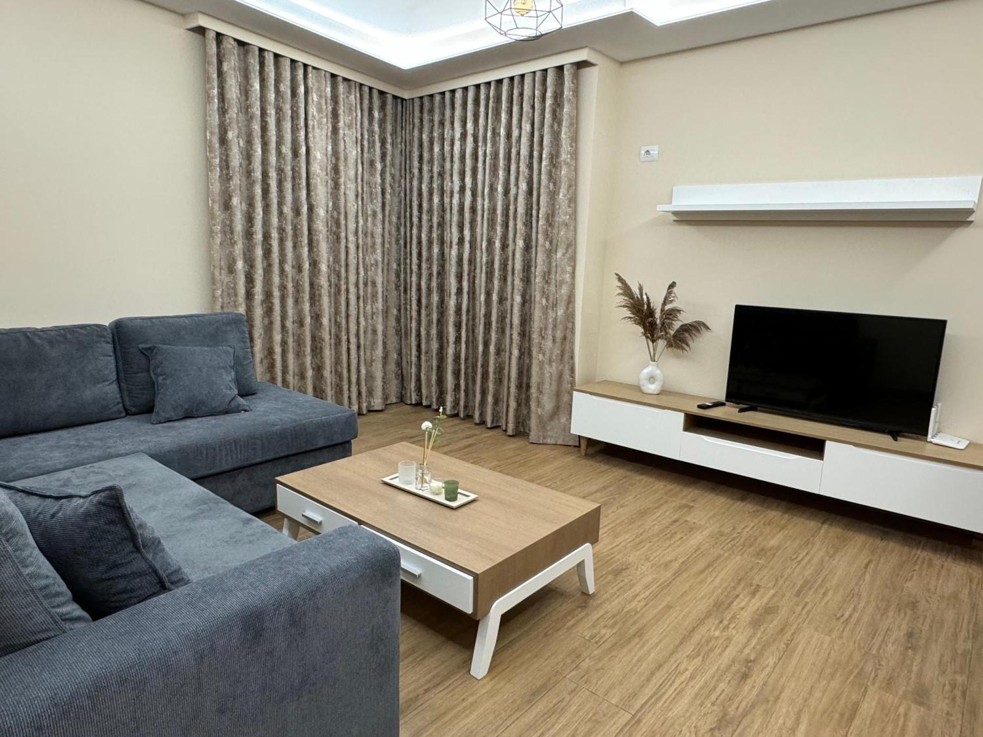 Odore Di Mare Apartments Sarandë エクステリア 写真
