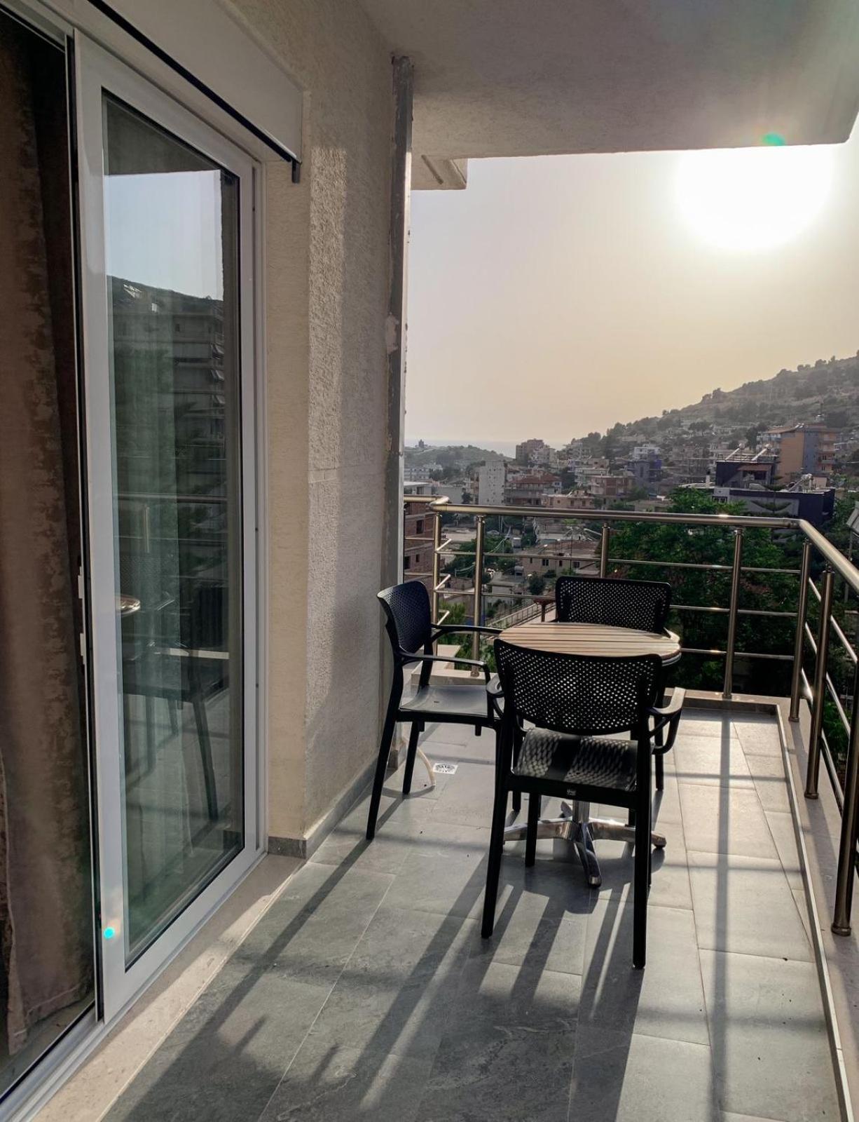 Odore Di Mare Apartments Sarandë エクステリア 写真