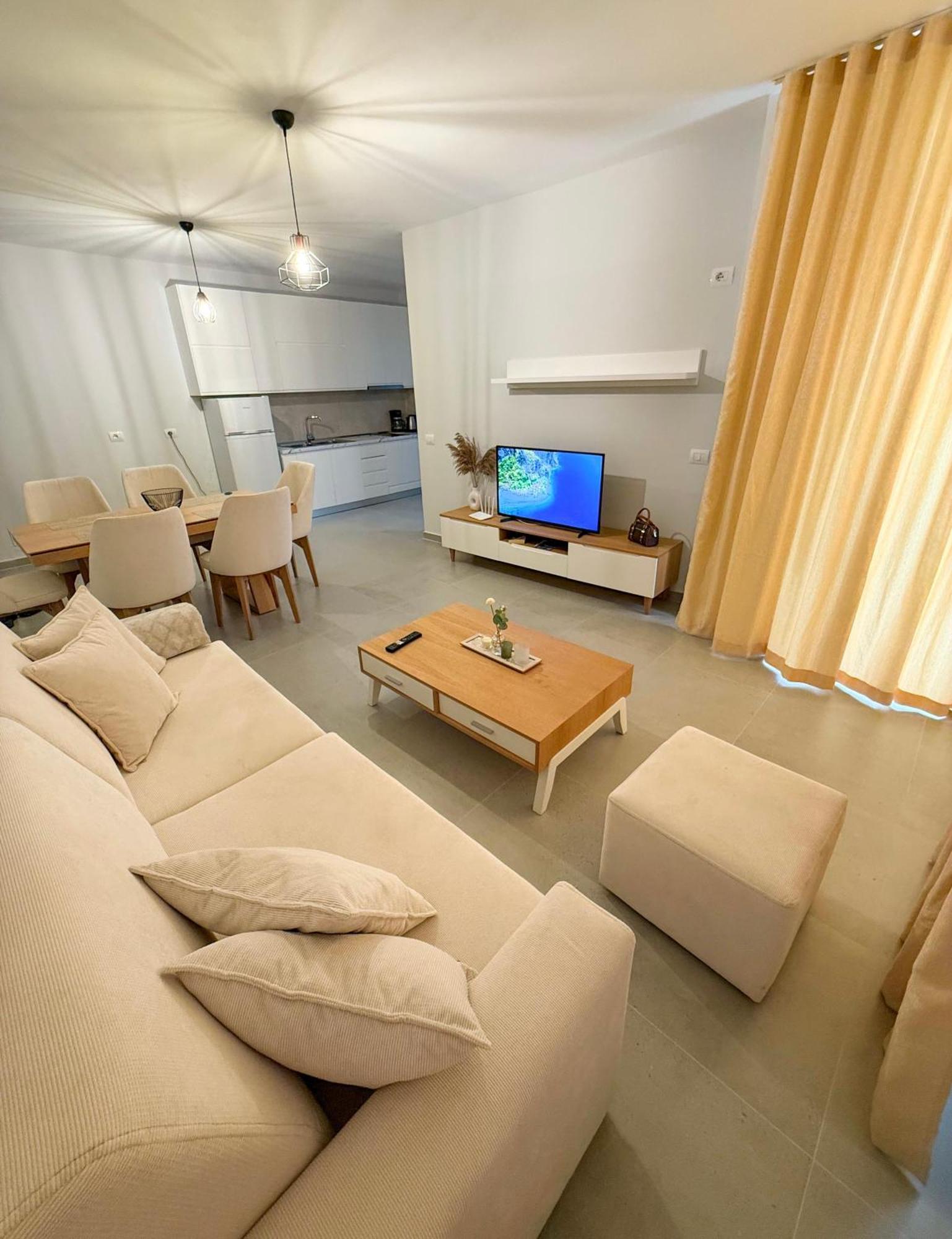 Odore Di Mare Apartments Sarandë エクステリア 写真