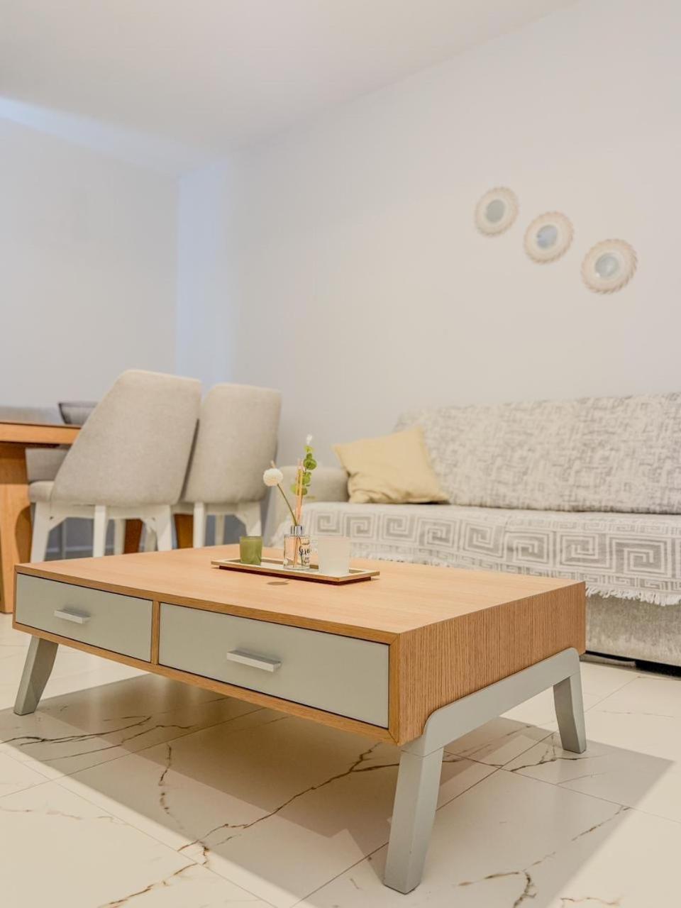 Odore Di Mare Apartments Sarandë エクステリア 写真