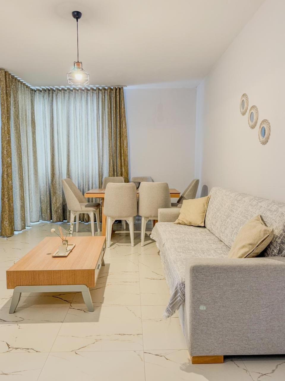 Odore Di Mare Apartments Sarandë エクステリア 写真