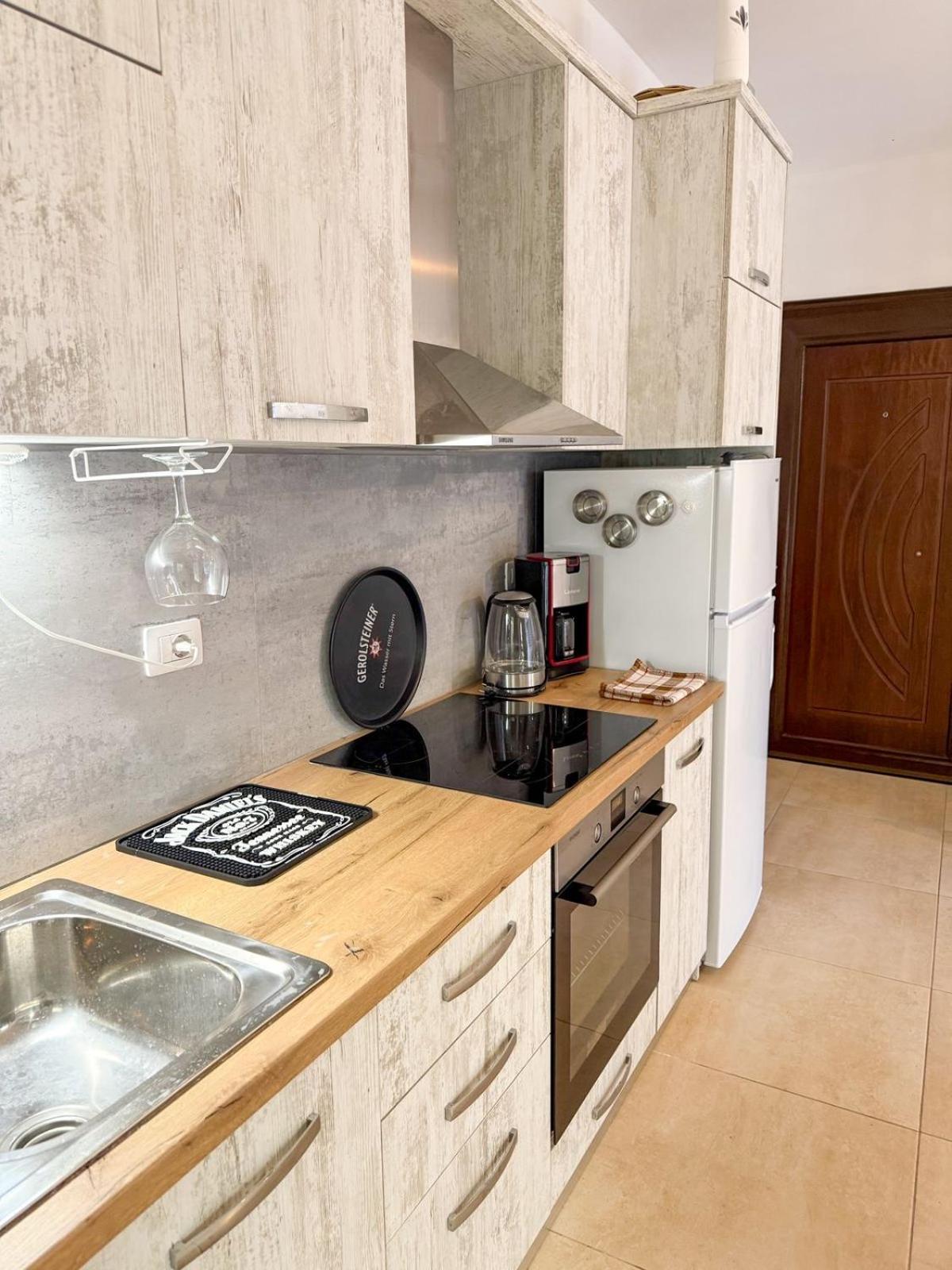 Odore Di Mare Apartments Sarandë エクステリア 写真
